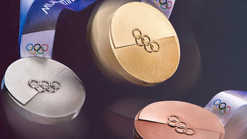 Kış Olimpiyatları ve Paralimpik Oyunları’nın yeni madalyaları tanıtıldı