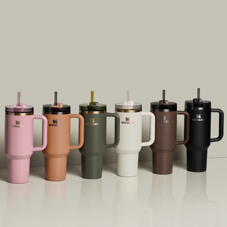 Stanley Termosu Aşıyor!