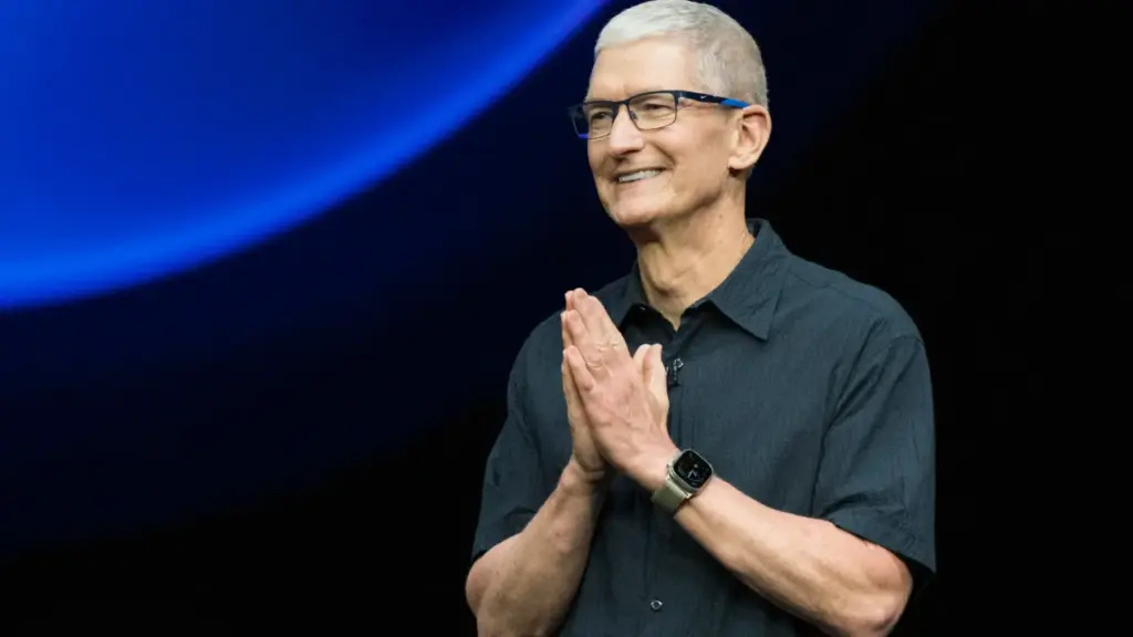 Tim Cook CEO’luktan Ayrılıyor…