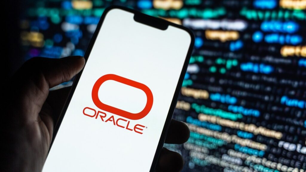 Oracle’da 30 Bin Çalışan İşten Çıkartıldı